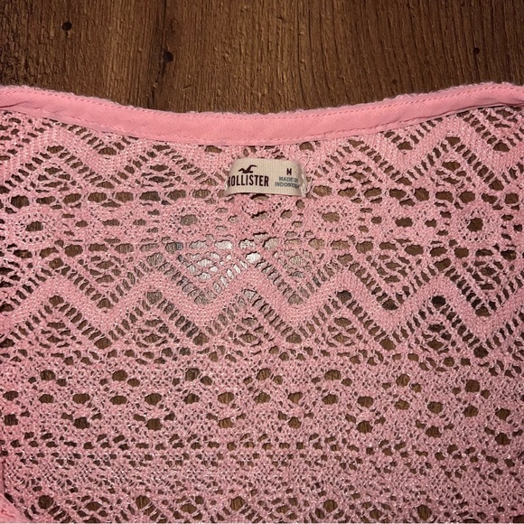 Hollister Flowy Crochet Knit Crop Top w/ Lace Detail. Summer Beach Bikini Cover - Picture 2 of 5